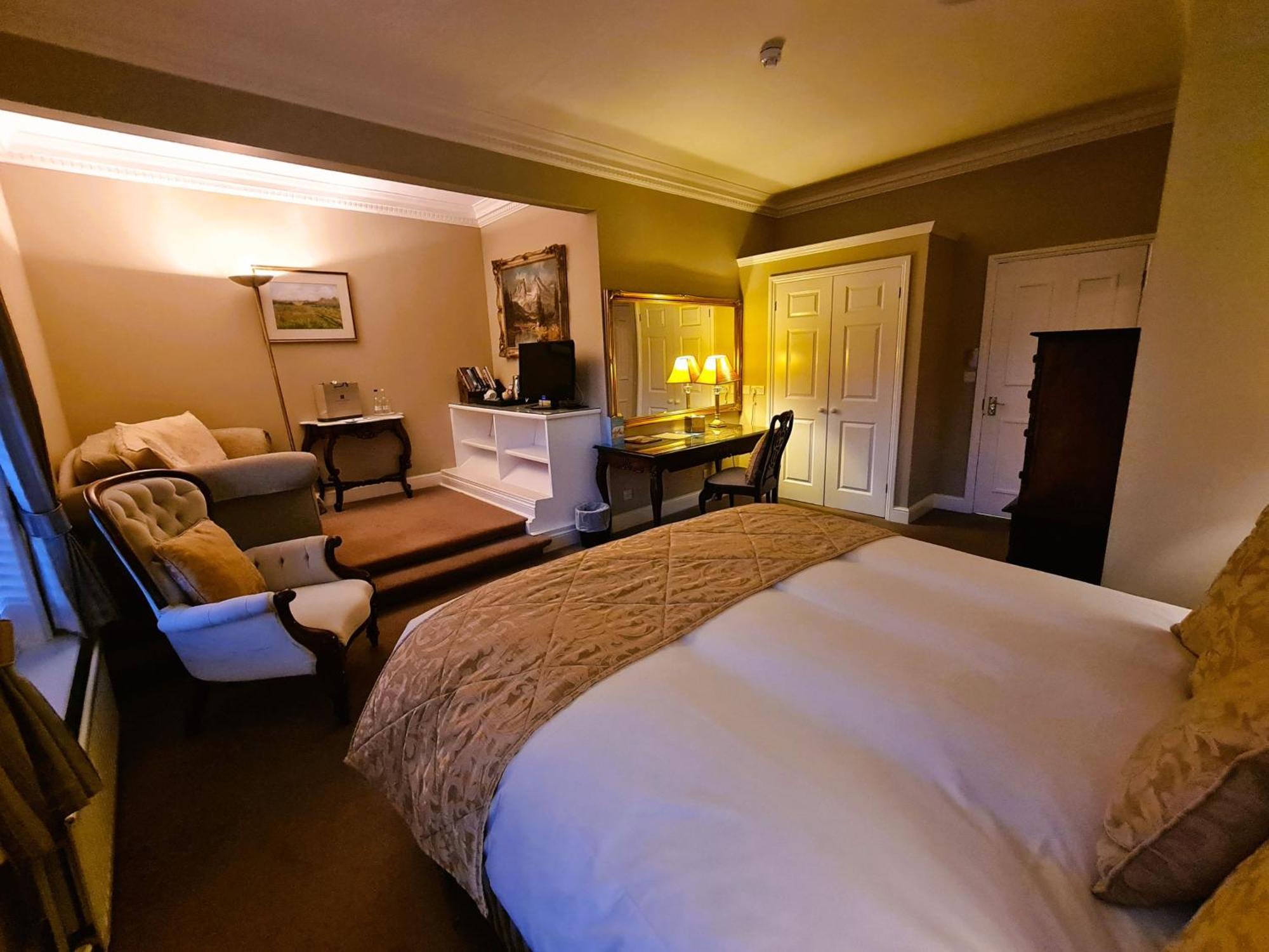 Powdermills Country House Hotel Battle Exterior photo